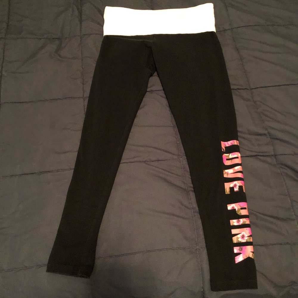 PINK yoga leggings
